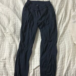 Lululemon dance studio pant. Tapered leg size 4